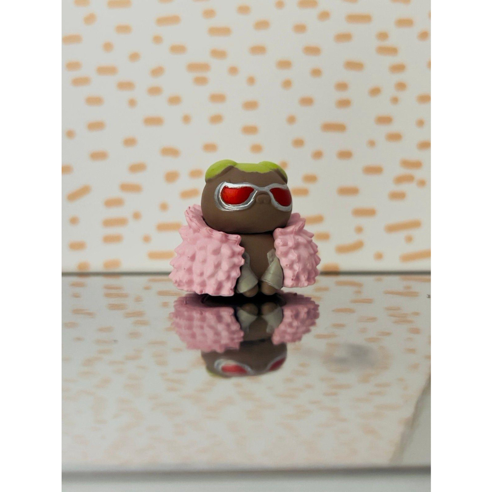 donquixote doflamingo cat figurine
